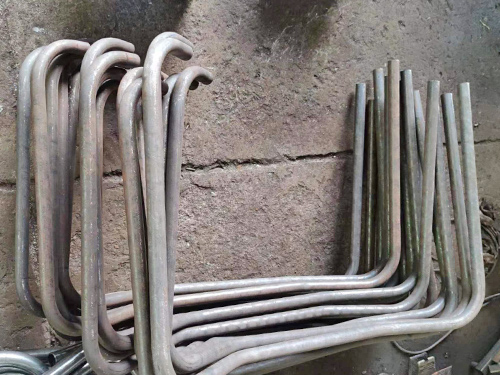 不銹鋼彎管一加工就開(kāi)裂？這些坑得避開(kāi)，還有靠譜廠家?guī)湍愀愣? /></a></li>
        <li id=